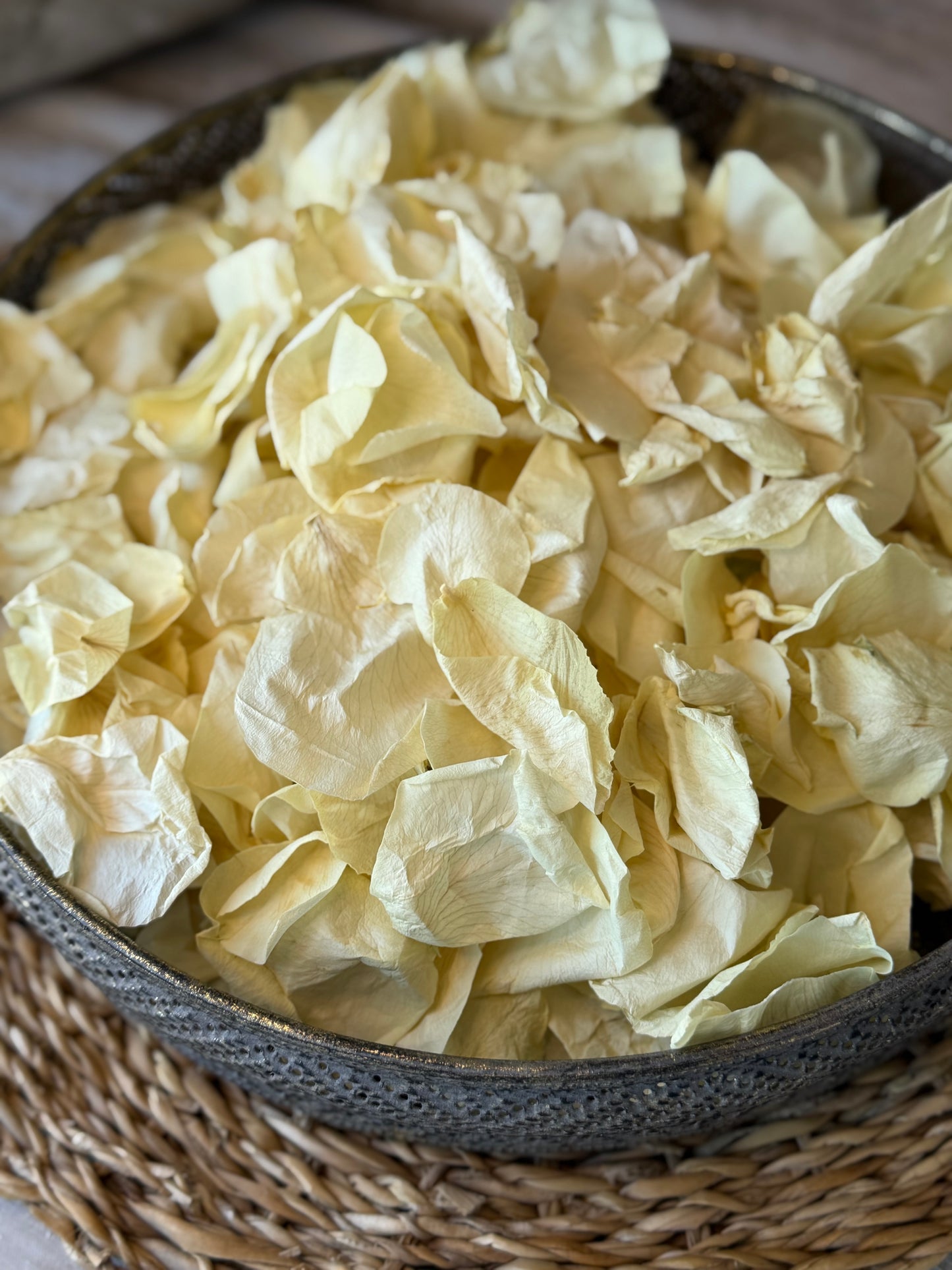 Luxury Freeze-Dried Rose Petal Confetti